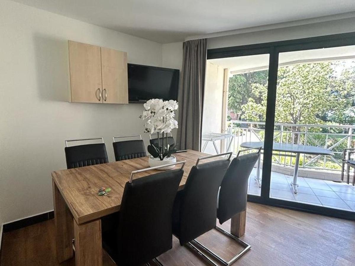 Appartement 2 Pieces Avec Piscine, Parking - 6 Couchages A - Fr-1-609-76 Cannes